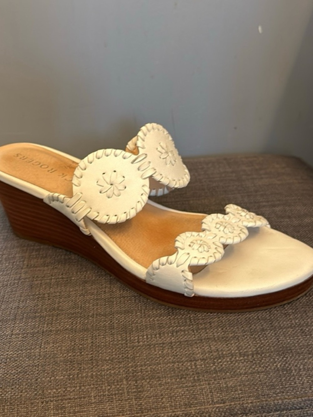 Jack Rogers Lauren White Leather Whipstitch Mid Wedge Sandals size 10